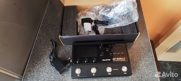 Гитарный процессор Valeton GP-200LT