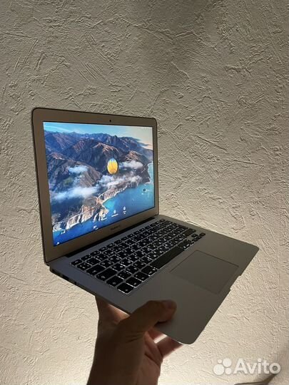 Macbook air 13 early 2015