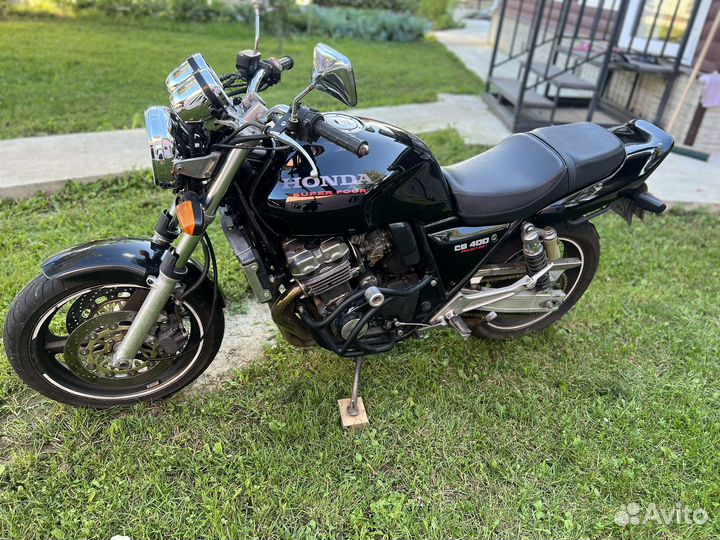 Honda cb 400 sf