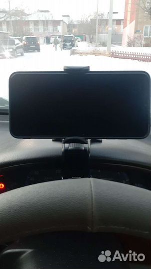 Автомобильный держатель для телефона