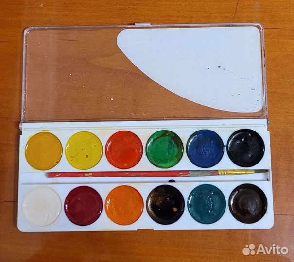 Акварельные краски 12 цветов