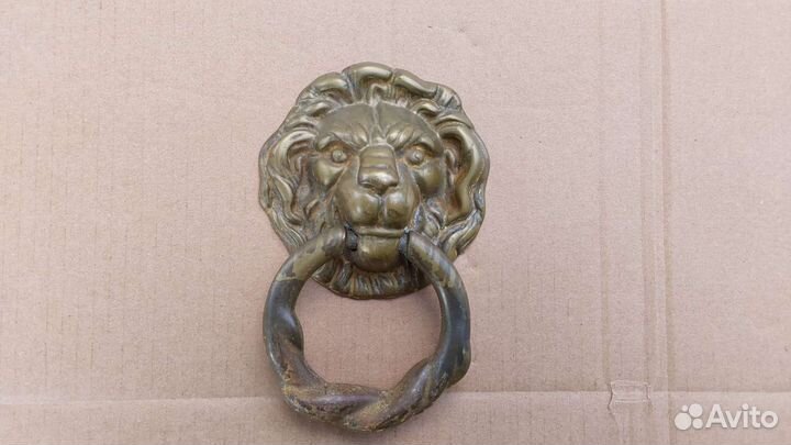 Дверная ручка старинная эксклюзив