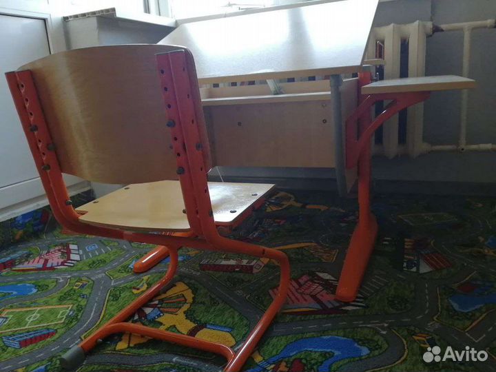 Растущая парта и стул