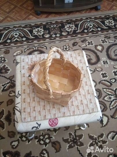 Корзинка плетенная малая