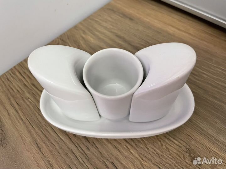 Солонка перечница на подставке с емк для зубочисто