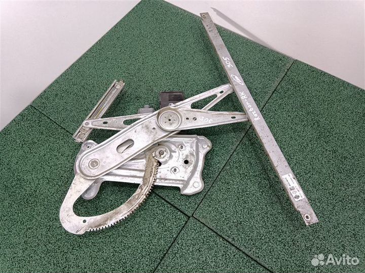 Электростеклоподъемник передний левый Renault