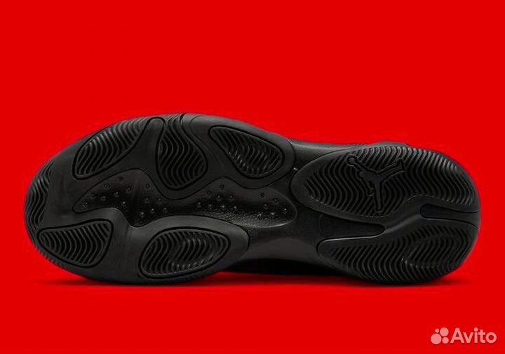 Nike air jordan max aura 4