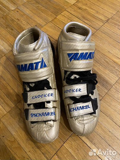 Ботинки для скоростных роликов