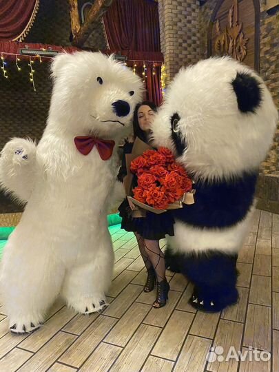 Белый Мишка и Панда поздравление