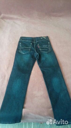 Джинсы