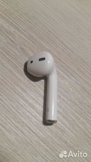 Airpods 1