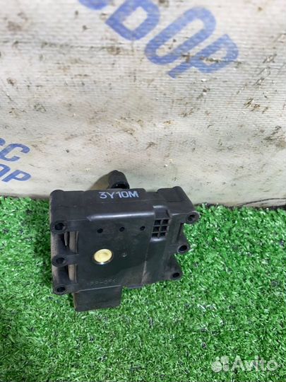 Сервопривод заслонки печки Mazda 6 Gg седан 1.8 L8