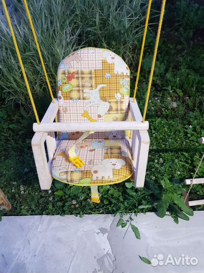 Качели подвесные деревянные