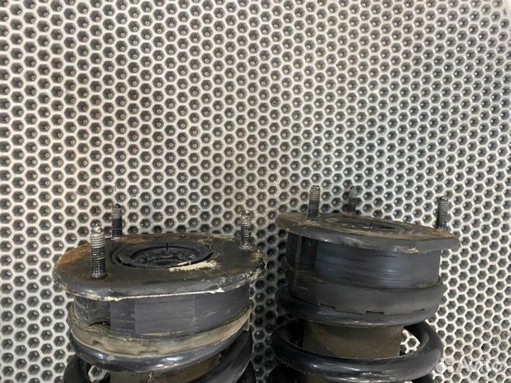 Стойки Mercedes-Benz Ml 320 W164 OM 642.940 2008