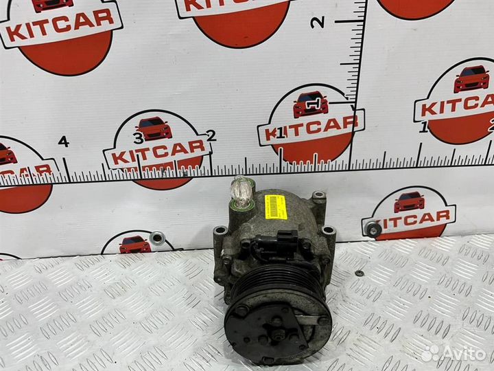 Компрессор кондиционера Ford Fusion