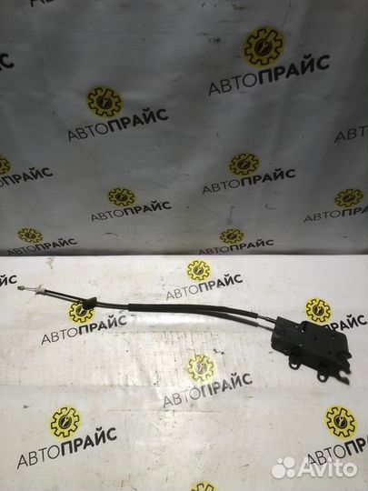 Ручка двери внутренняя правая Ford Focus 2 sida