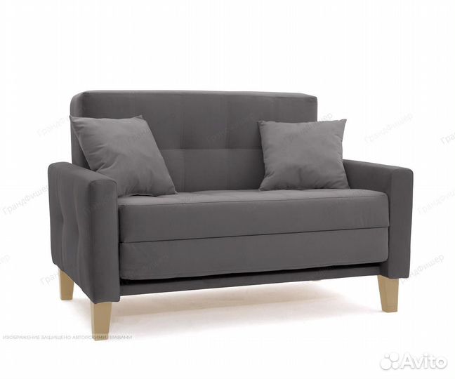 Диван маленький