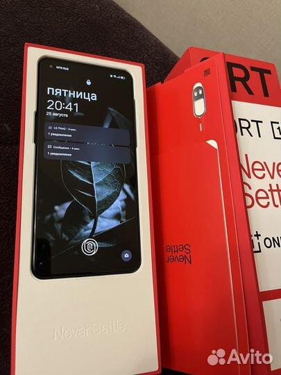 Телефон oneplus 9RT