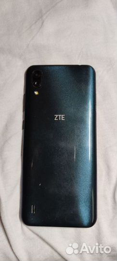 ZTE Blade A51, 2/32 ГБ