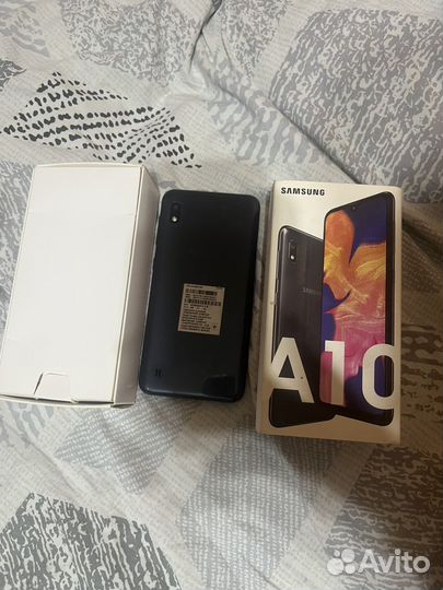 Samsung Galaxy A10, 4/32 ГБ