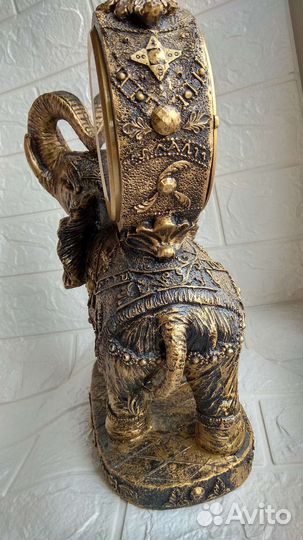 Часы настольные