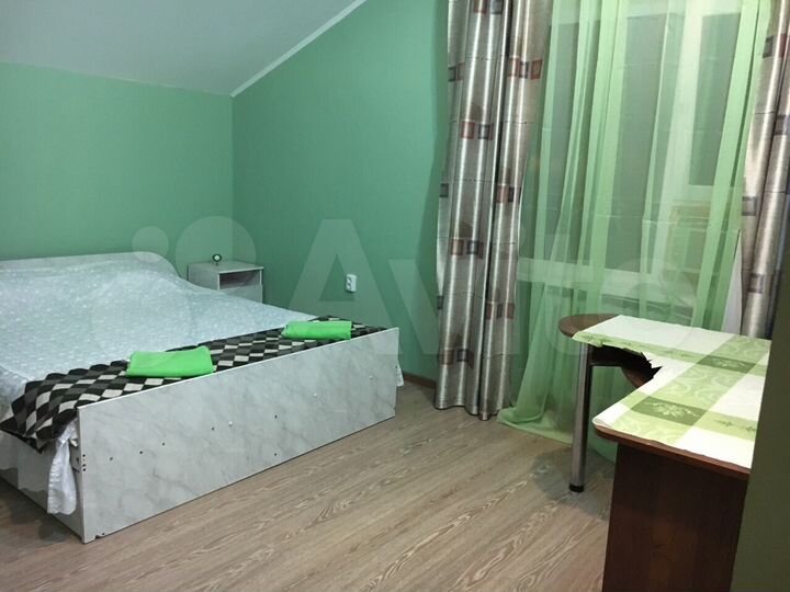 Дом 350 м² на участке 20 сот.