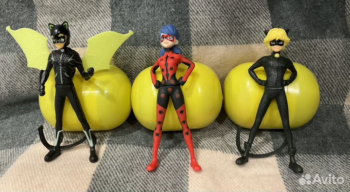 Kinder maxi леди баг и супер кот