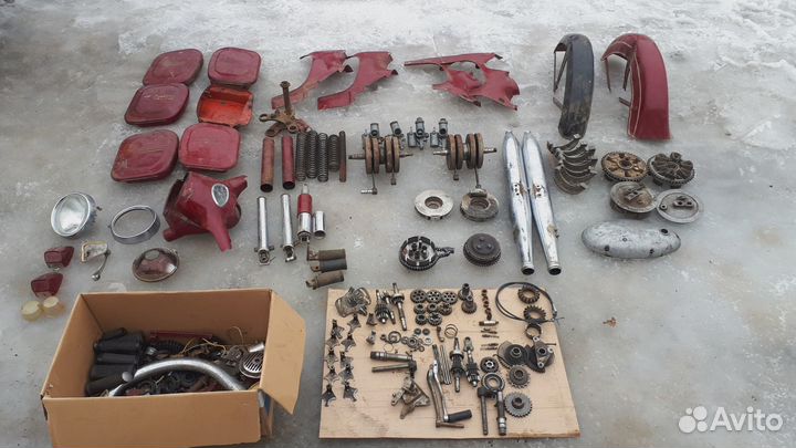 Запчасти для мот. Jawa 353