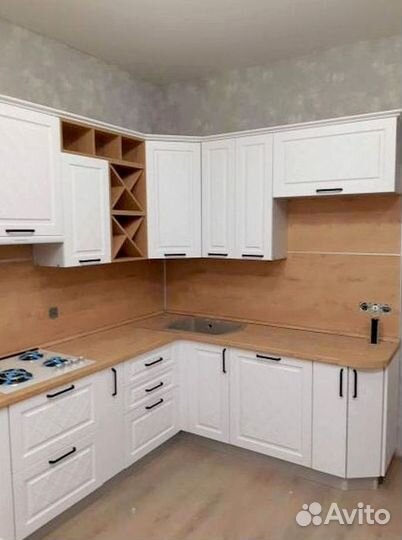 Кухня новая