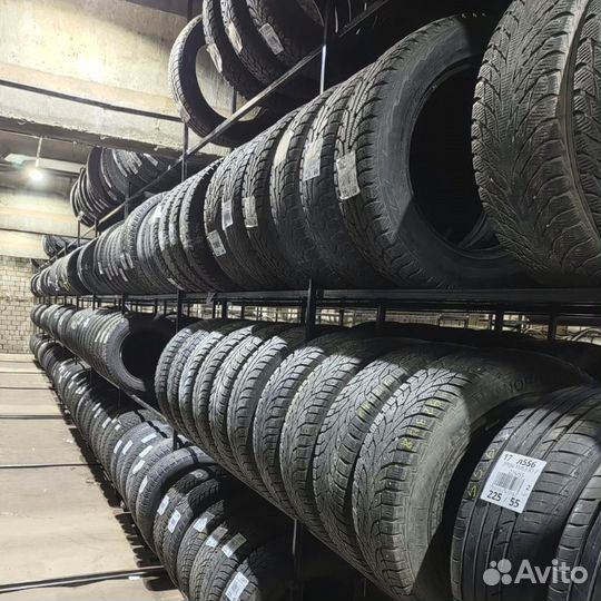 Michelin Alpin 5 215/65 R17 94L