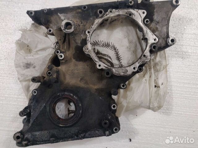 Крышка двигателя Mercedes Sprinter