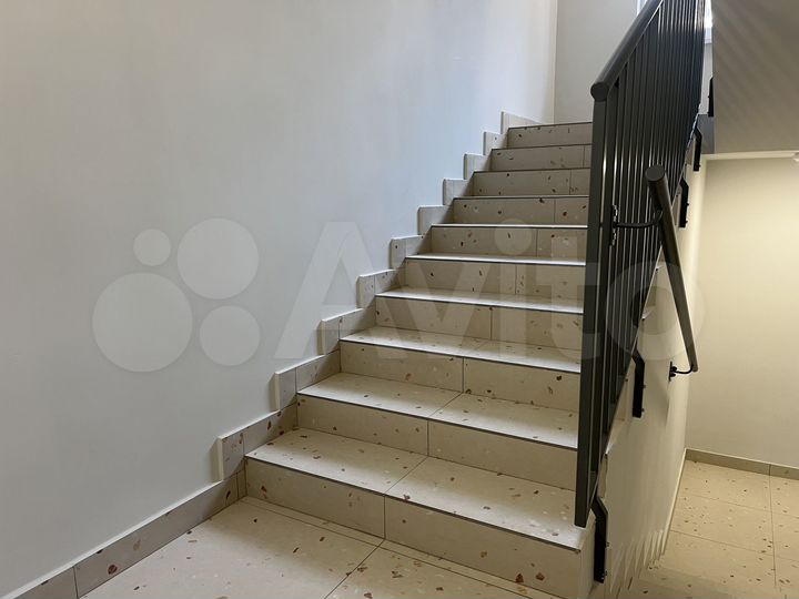 2-к. квартира, 64 м², 7/9 эт.