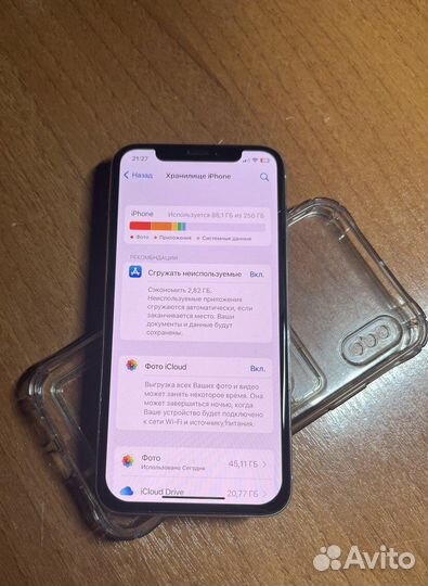 iPhone, 8 ГБ