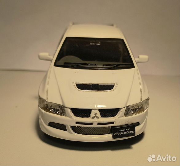 Mitsubishi lancer evolution 8 kinsmart