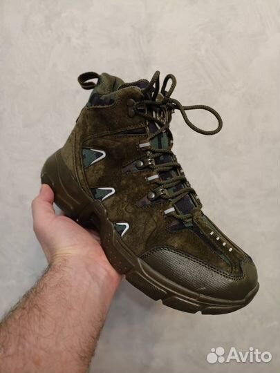 Кроссовки мужские