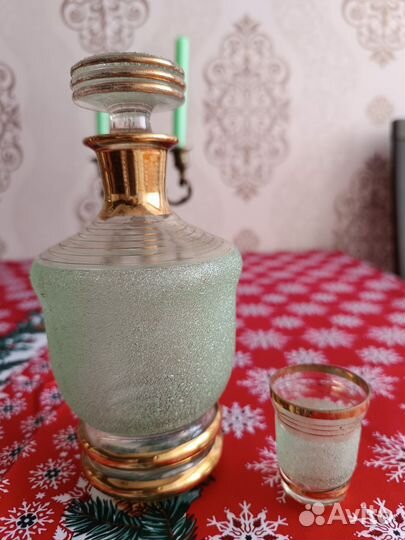 Штоф с рюмкой