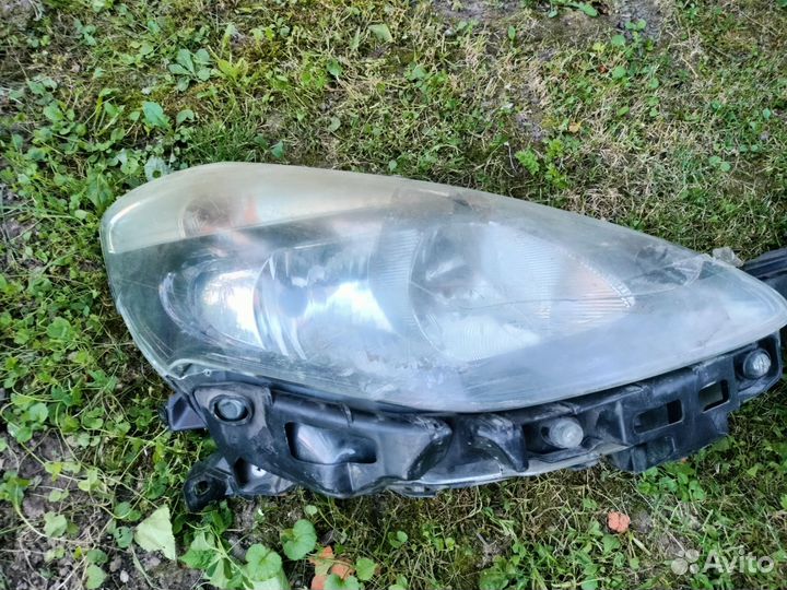 Фары renault clio 3