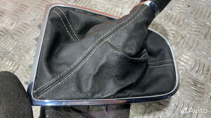 Чехол кулисы МКПП Opel Astra J P10