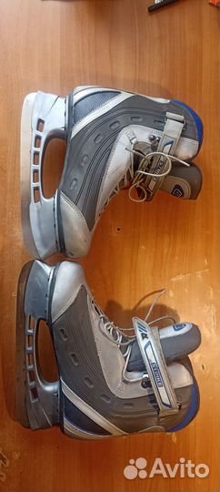 Коньки хоккейные детские 39 размер