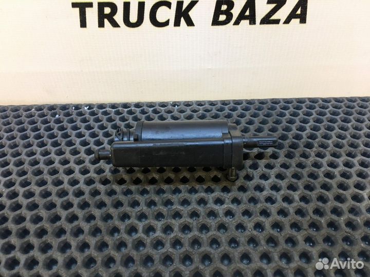 81264856033 Насос омывателя