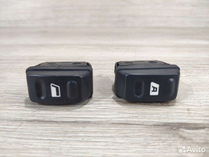 Кнопка стеклоподъемника Citroen Xsara Picasso