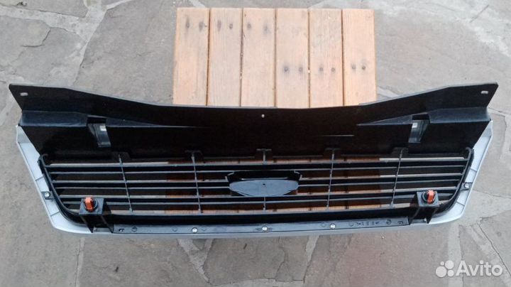 Решетка радиатора Daewoo Nexia 1