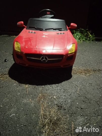 Детский электромобиль mercedes бу
