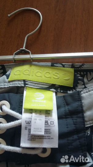 Фирменные шорты 