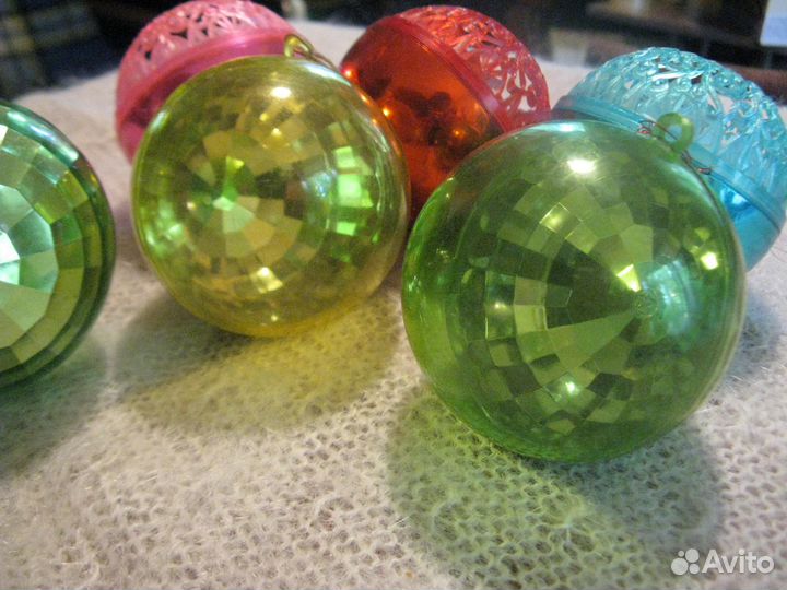 Елочные игрушки СССР шары пластмасса 6 шт