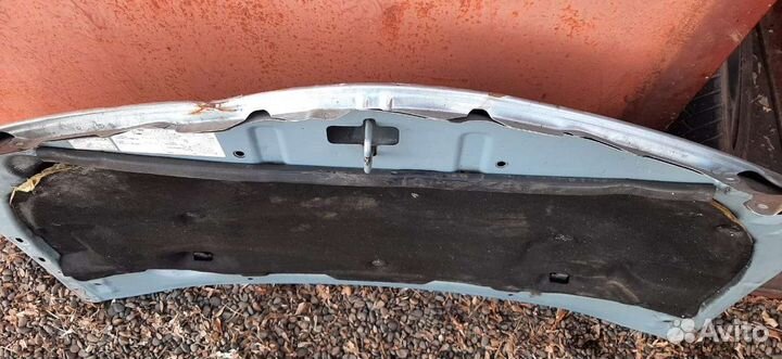 Капот на toyota allion