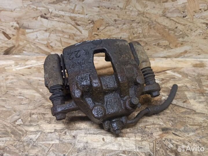 Суппорт передний правый Kia Rio 3, Solaris