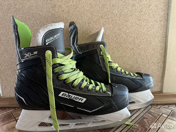 Хоккейные коньки bauer xls
