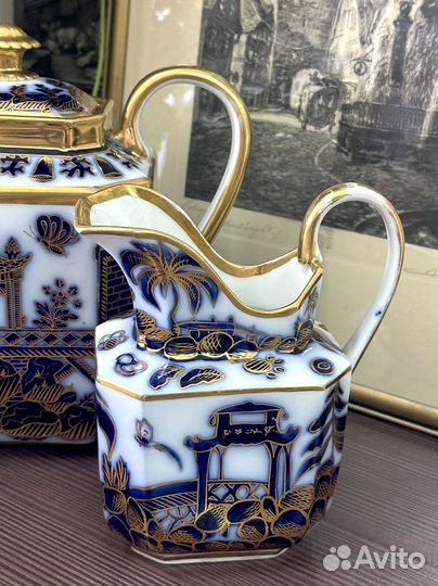 Антикварный чайный набор 