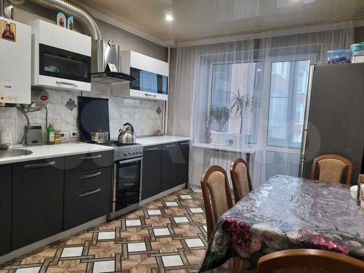 3-к. квартира, 94,6 м², 2/5 эт.